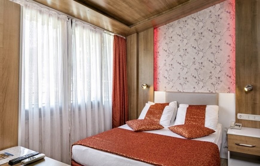 Aleria Belport Beach Hotel