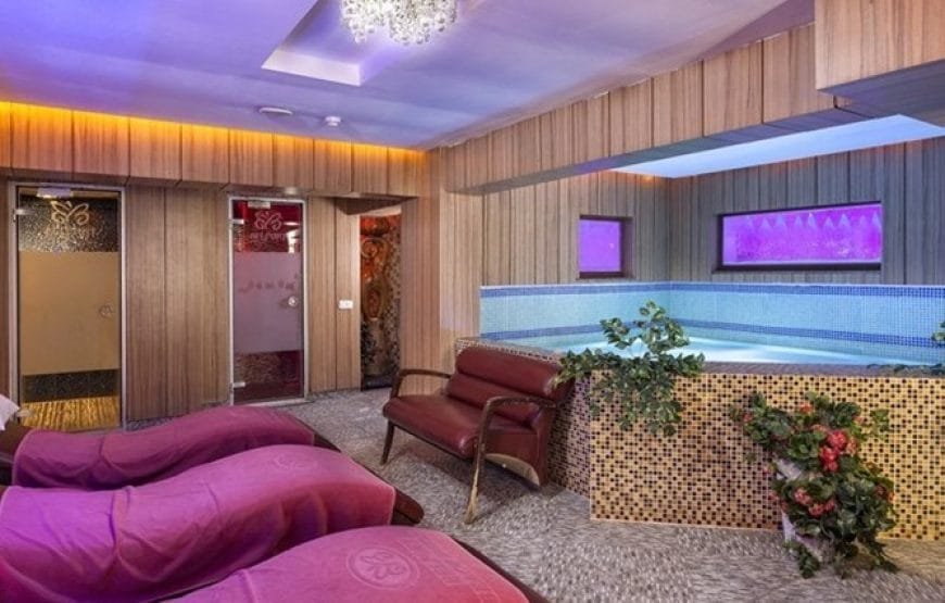 Aleria Belport Beach Hotel