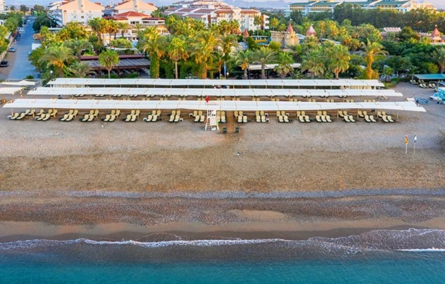 Aydınbey Famous Resort Hotel