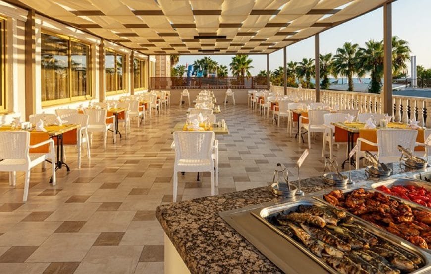Aydınbey Famous Resort Hotel