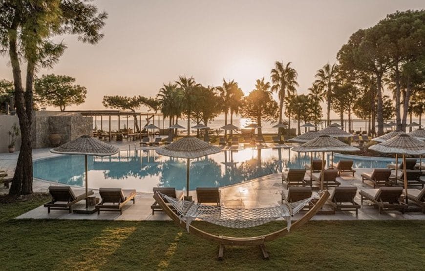 Balmy Beach Resort