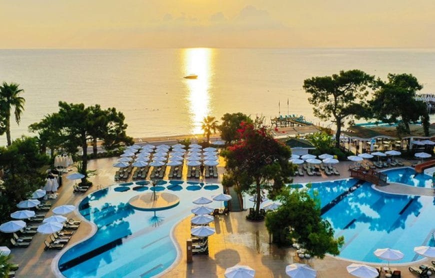 Crystal Aura Beach Resort & Spa