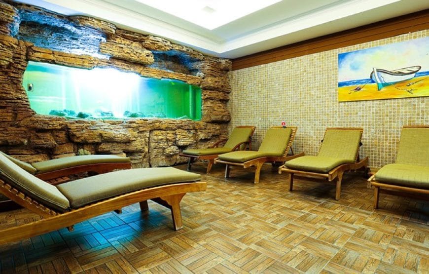 Crystal Aura Beach Resort & Spa