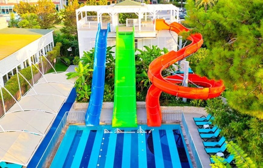 Crystal De Luxe Resort & Spa