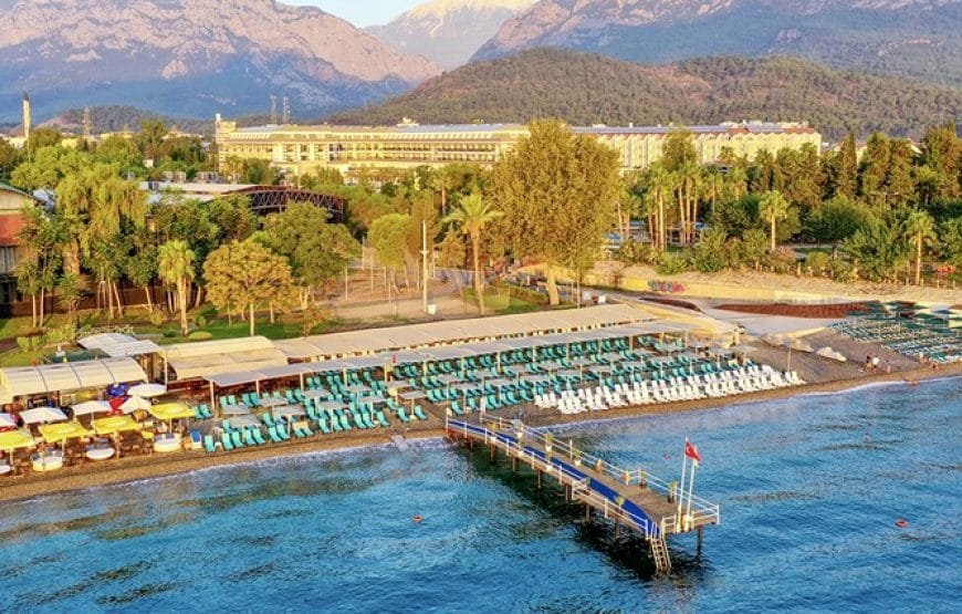 Crystal De Luxe Resort & Spa
