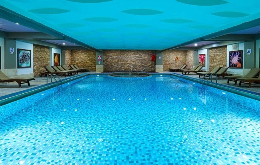 Crystal De Luxe Resort & Spa