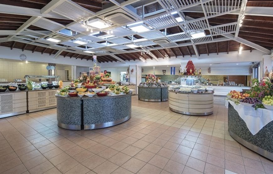 Crystal Green Bay Resort Spa