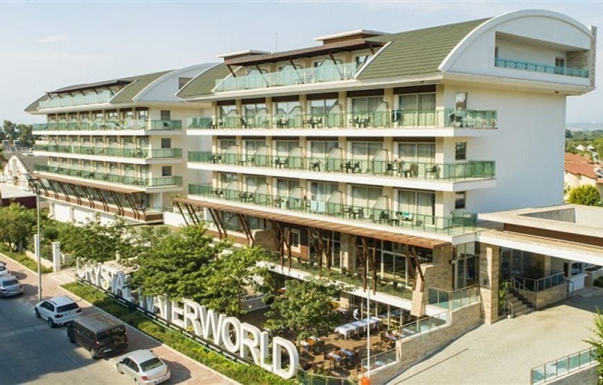 Crystal Waterworld Park Resort & Spa