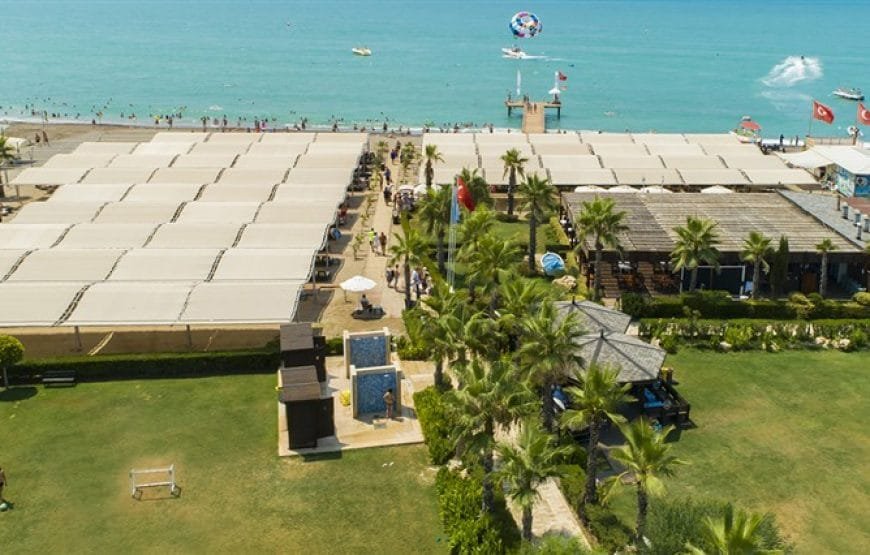 Crystal Waterworld Park Resort & Spa