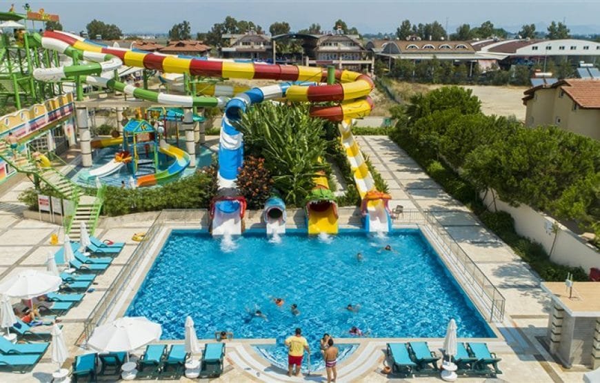 Crystal Waterworld Park Resort & Spa