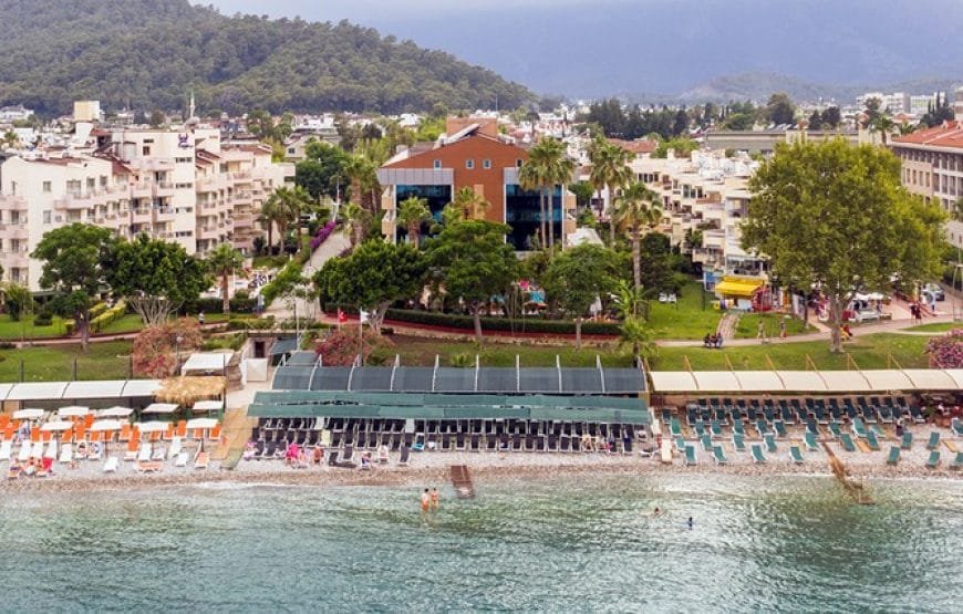 Fame Beach Hotel