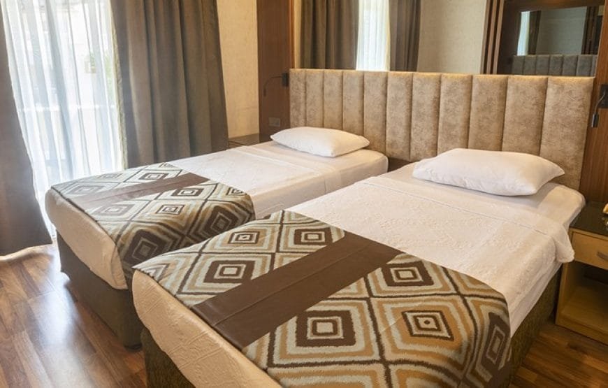 Fame Beach Hotel