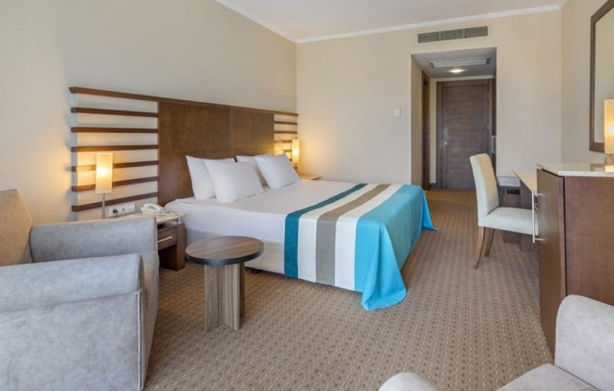 Green Max Hotel