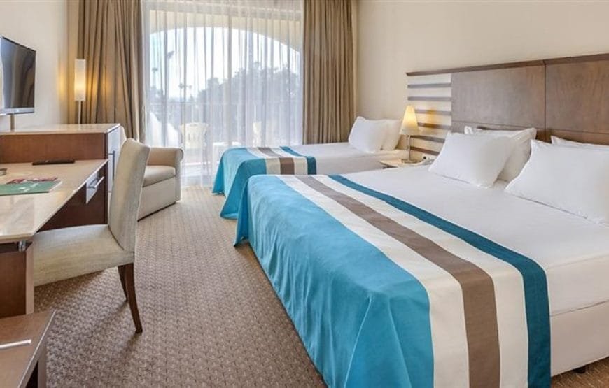 Green Max Hotel