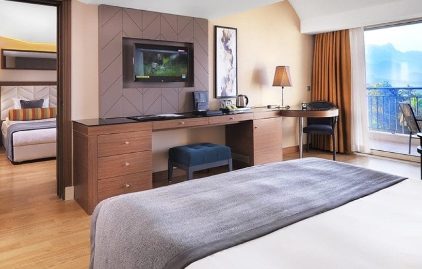 İmperial Turkiz Resort Hotel