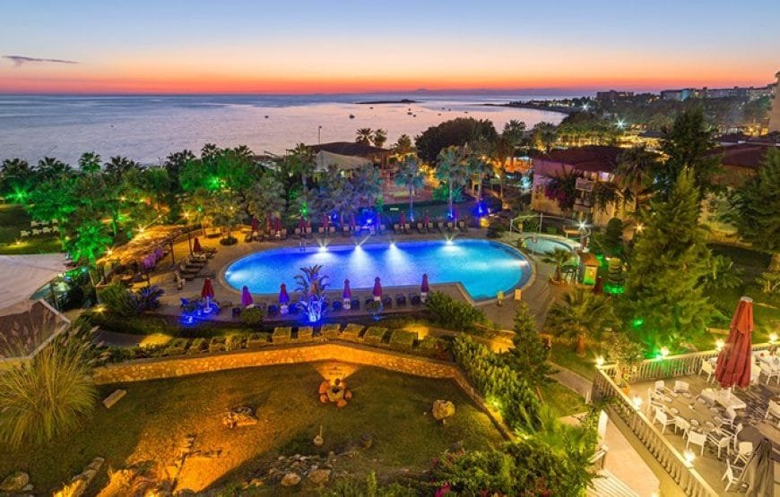 Justiniano Deluxe Resort