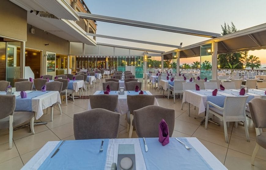 Justiniano Deluxe Resort