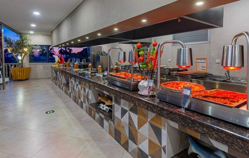 Justiniano Deluxe Resort
