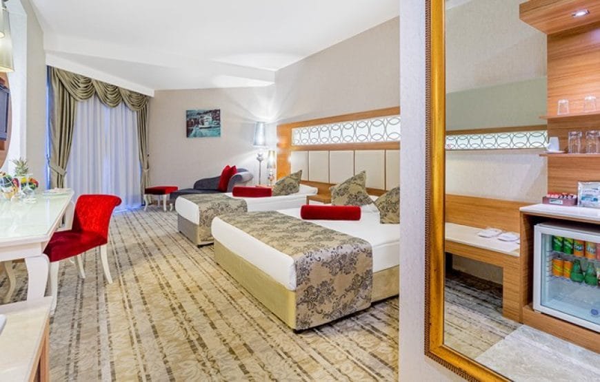 Justiniano Deluxe Resort