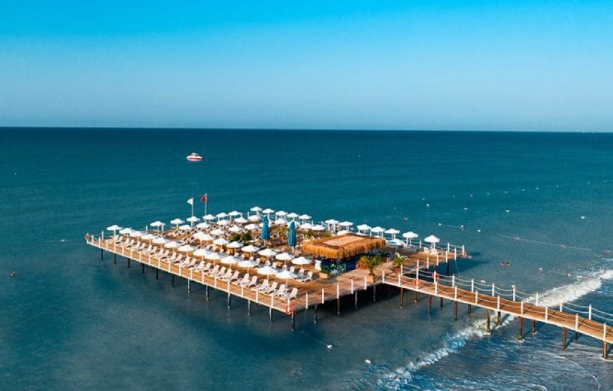 Kirman Belazur Resort & Spa