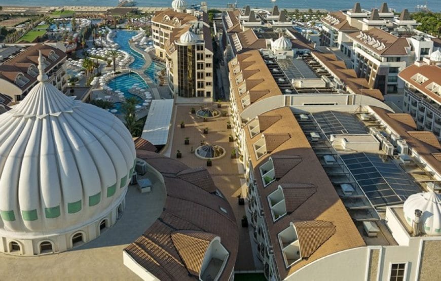 Kirman Belazur Resort & Spa