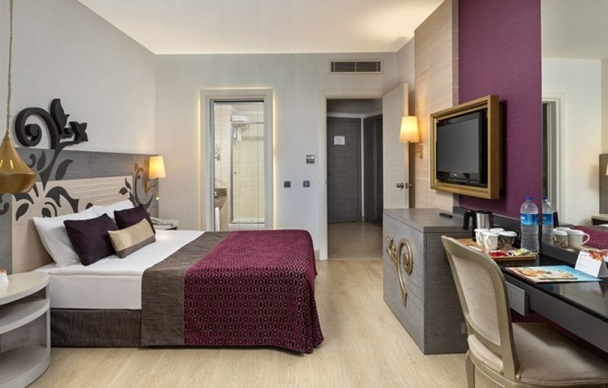 Kirman Belazur Resort & Spa