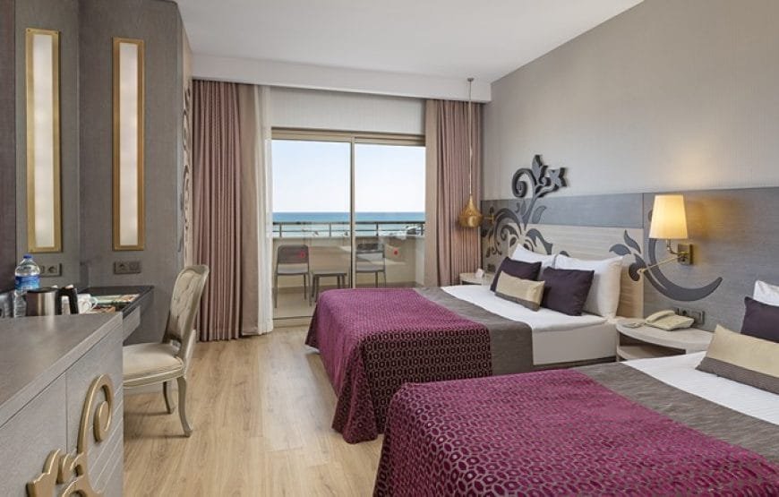 Kirman Belazur Resort & Spa