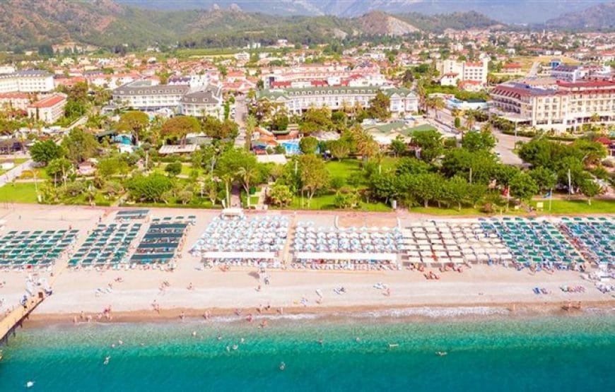 Lucida Beach Hotel