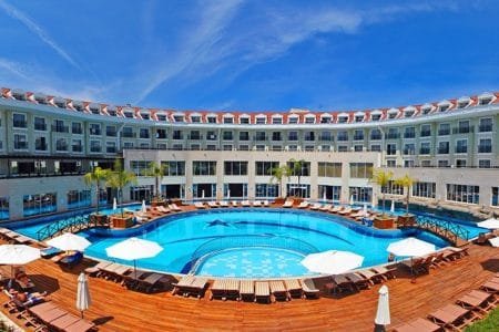 Meder Resort Hotel