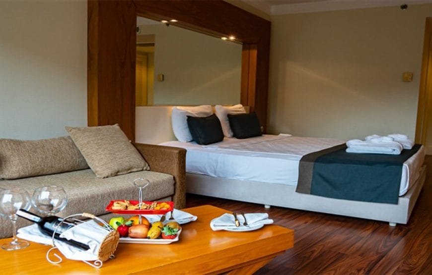 Meder Resort Hotel