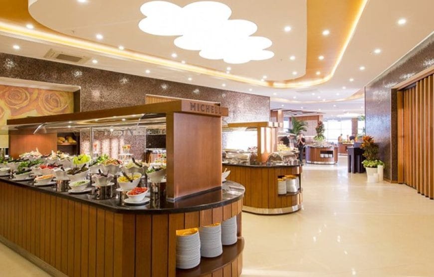 Michell Hotel & Spa (+16)
