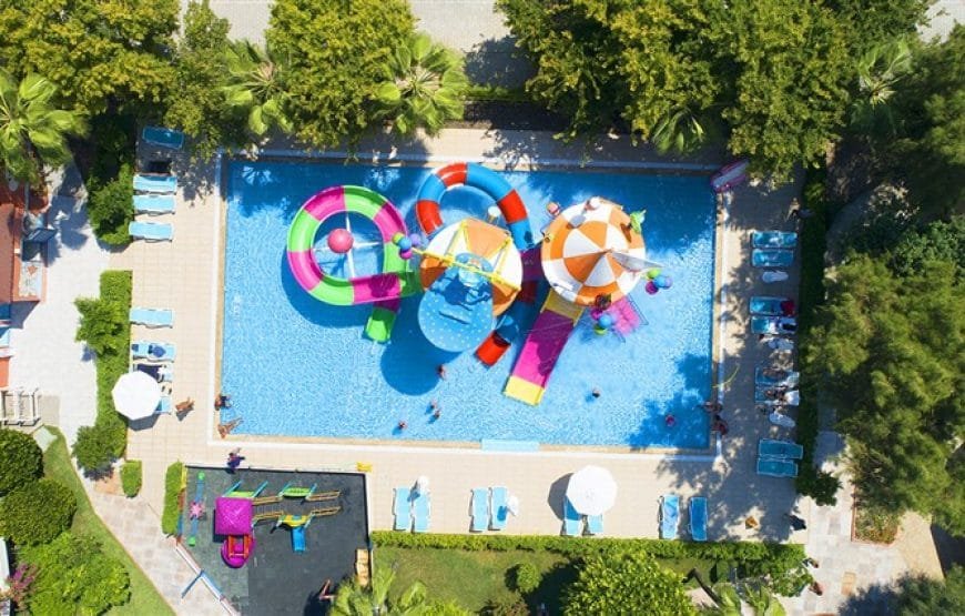 Palmeras Beach Hotel