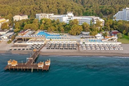 Perre La Mer Hotel