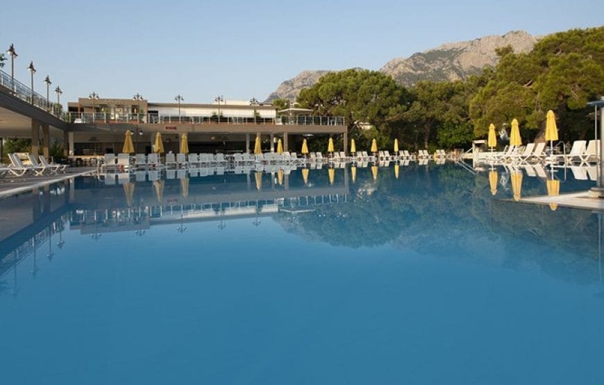 Perre La Mer Hotel