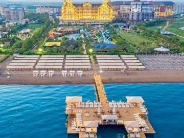 Royal Holiday Palace