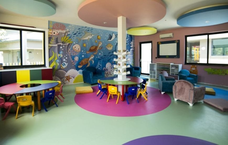 Sailors Beach Club
