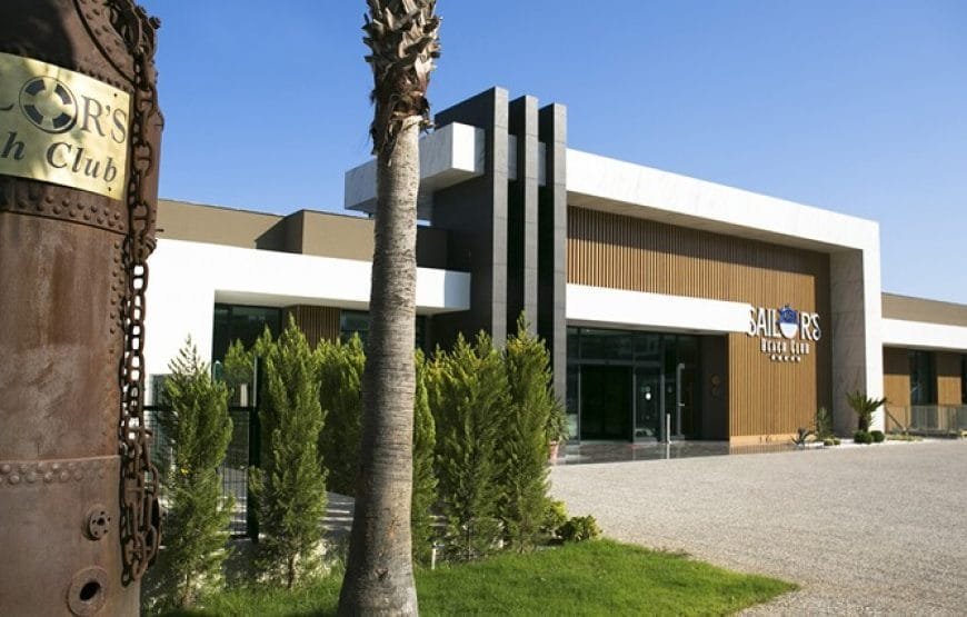 Sailors Beach Club