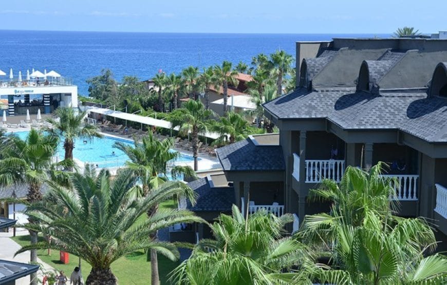 Sailors Beach Club