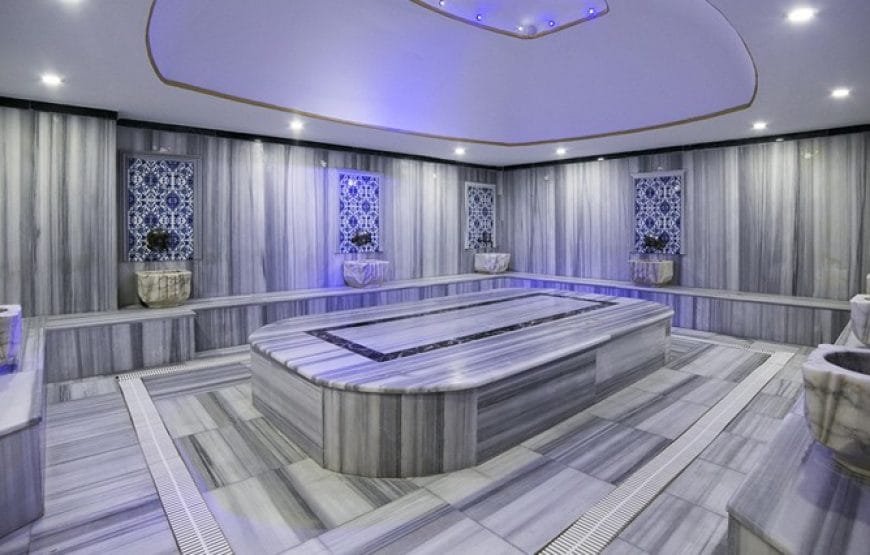 Sailors Beach Club