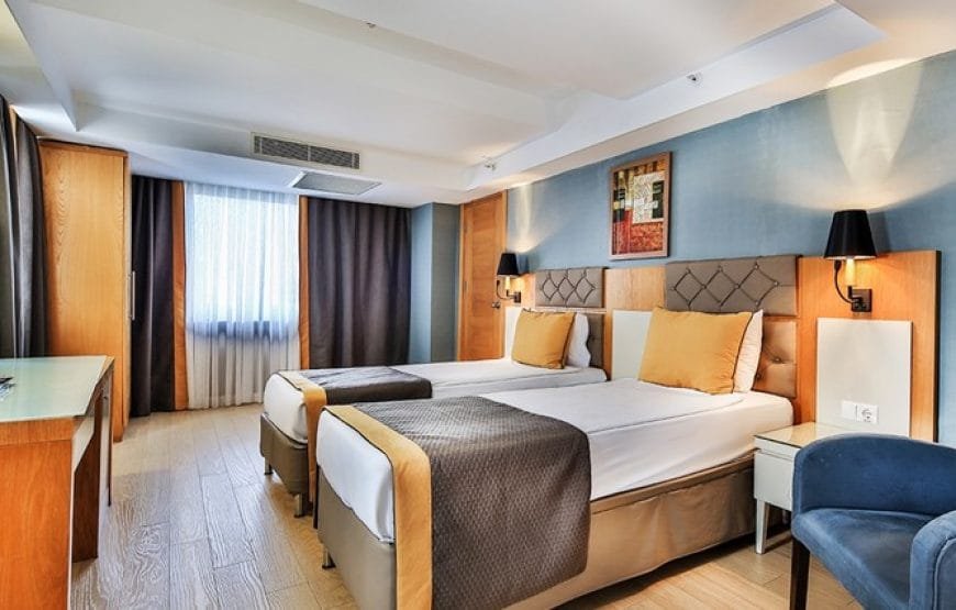 Saturn Palace Resort Hotel