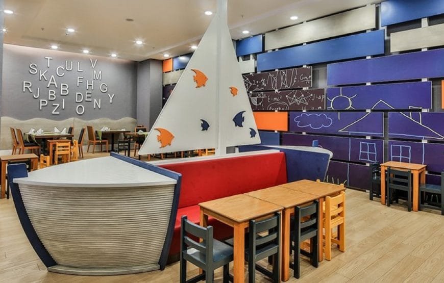 Saturn Palace Resort Hotel