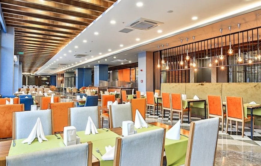 Saturn Palace Resort Hotel