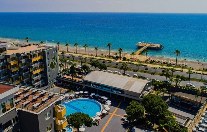 Senza Grand Santana Hotel