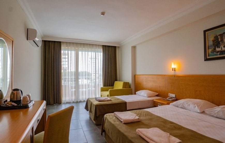 Senza Grand Santana Hotel