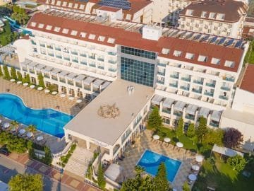 Titan Select Hotel