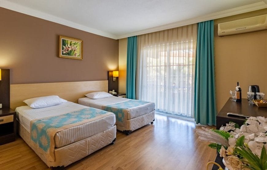 Viking Nona Beach Hotel